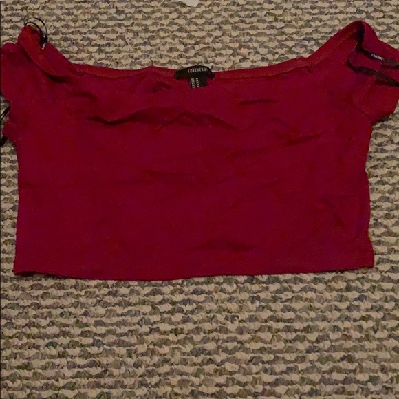 Red crop top - Picture 1 of 1